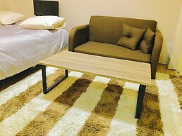 Local Nishijin Apartment