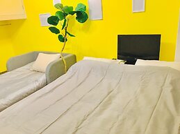 Local Nishijin Apartment