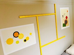 Local Nishijin Apartment