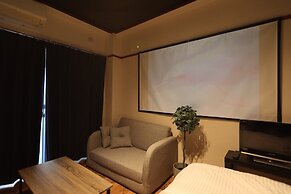 Local Nishijin Apartment