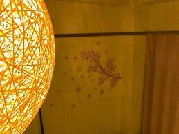 Local Nishijin Apartment