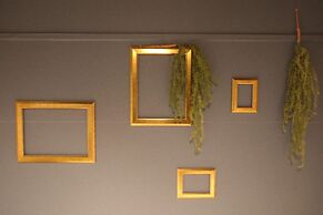 Local Nishijin Apartment