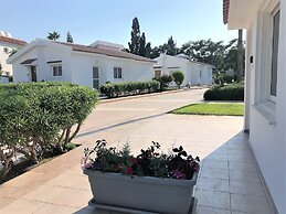 Fig Tree Z Holiday Villas