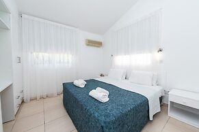 Fig Tree Z Holiday Villas