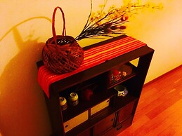 Local Nakasu Apartment