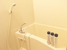 Local Nakasu Apartment