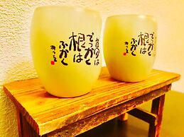 Local Nakasu Apartment