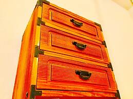 Local Nakasu Apartment