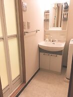 Local Nakasu Apartment