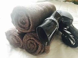 Local Nakasu Apartment