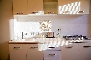 Feeling Home Apartments