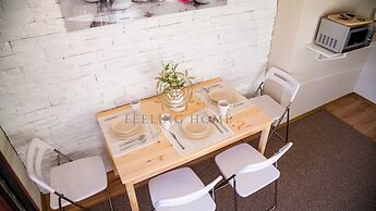 Feeling Home Apartments