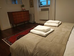 Casa da Travessa Sol e Terraço na Bica