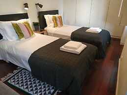 Casa da Travessa Sol e Terraço na Bica