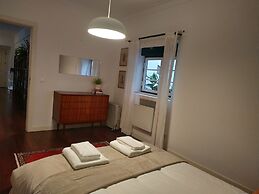 Casa da Travessa Sol e Terraço na Bica