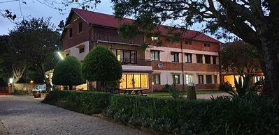 Lovasoa CCCC - Hostel