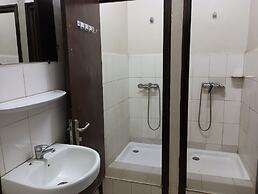 Lovasoa CCCC - Hostel