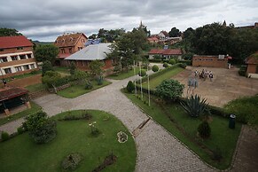 Lovasoa CCCC - Hostel