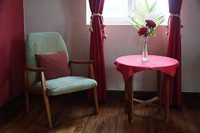 Lovasoa CCCC - Hostel