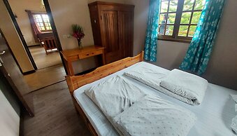 Lovasoa CCCC - Hostel