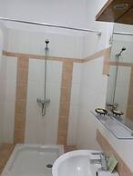 Lovasoa CCCC - Hostel