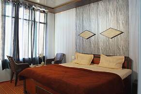 Life Resorts