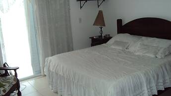 Beach House P.G - Hostel