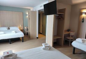 B&B HOTEL Troyes Magasins d'usine