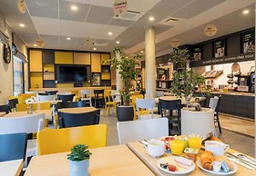 B&B HOTEL Troyes Magasins d'usine