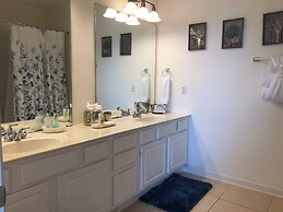 Tideview 11 · Super Clean Home Away From Home. Sleep 12+