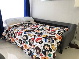 Lake & Pool View 1 Mile From Universal