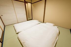 RESI STAY Villa Silktree