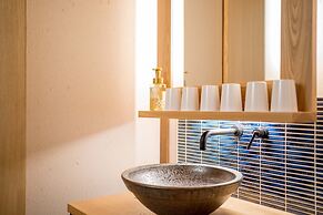 RESI STAY Villa Silktree