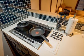 RESI STAY Villa Silktree