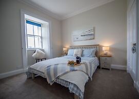 Covesea Lighthouse Cottages