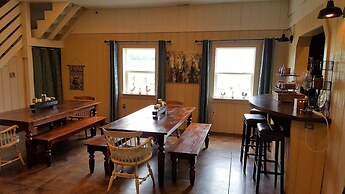 Heartland Country Resort & Lodge