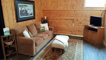 Heartland Country Resort & Lodge