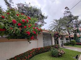 Hotel Villa Esmeralda