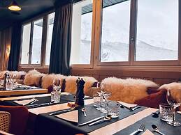 ISKÖ BaseCamp & Hôtel