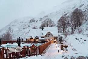 ISKÖ BaseCamp & Hôtel