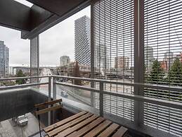 Sterling Suites - Yaletown