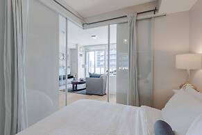 Sterling Suites - Financial District