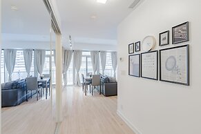 Sterling Suites - Financial District