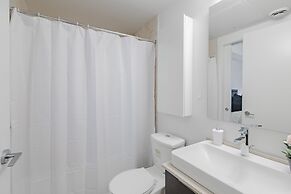 Sterling Suites - Financial District