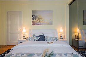 GM Apartment Bolshaya Dmitrovka 21-7