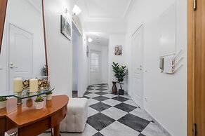 GM Apartment Bolshaya Dmitrovka 21-7