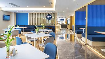 Holiday Inn Express Urumqi Station by IHG