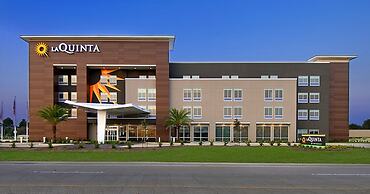 La Quinta Inn & Suites by Wyndham Texas City I 45