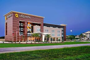 La Quinta Inn & Suites by Wyndham Texas City I 45