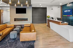 Park Inn by Radisson, Kelowna